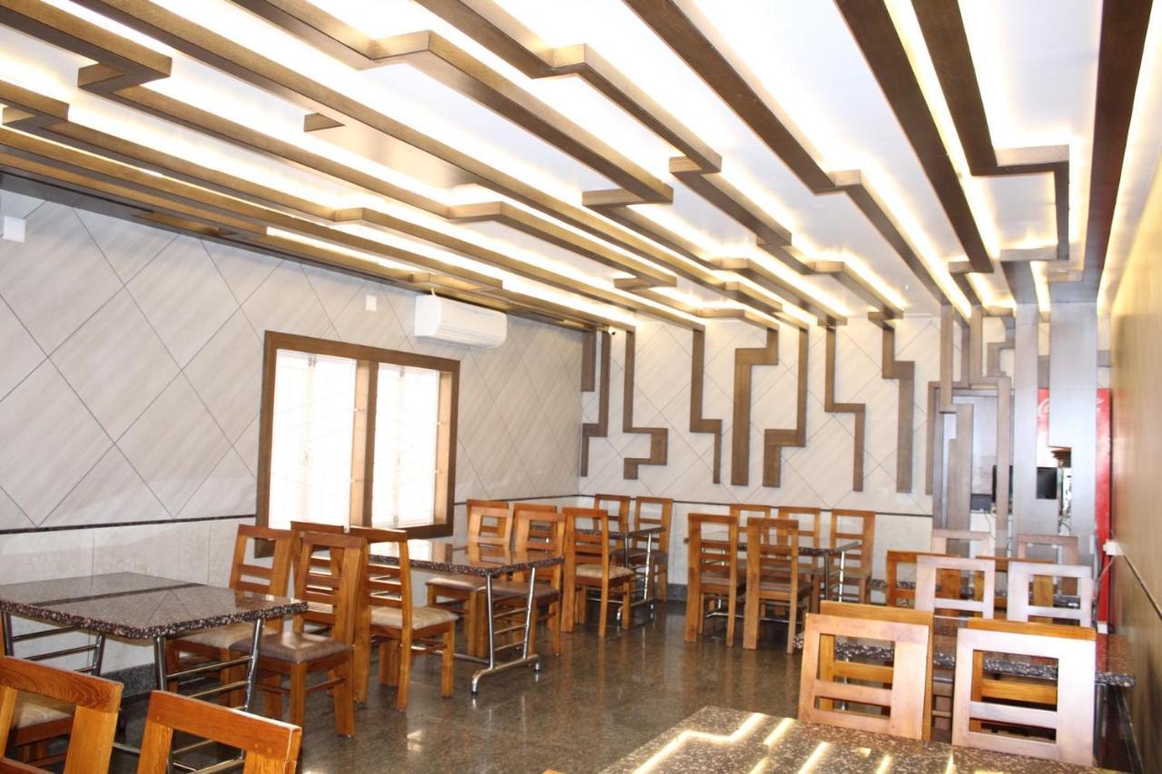 Annai In Saravana Bhavan Fine Stay And Restaurant فيلنغاني المظهر الخارجي الصورة